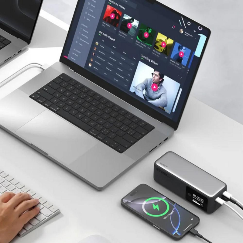 Power bank 27600 mAh, 140 W, Aukey z logo VAM15-32 - 2