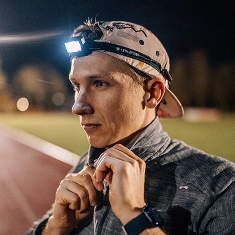 Latarka na głowę Ledlenser NEO5R z logo VHL03-03 - 3